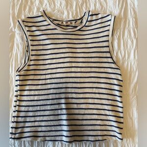 AMO tank top